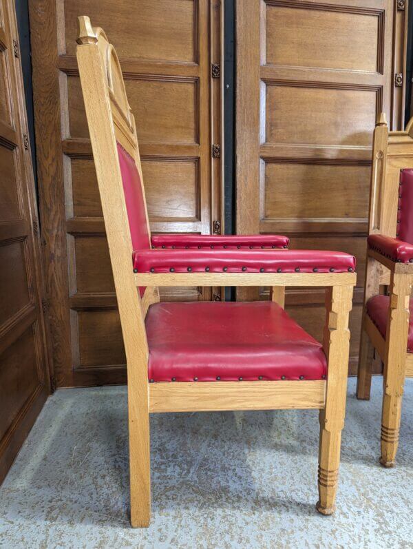 Pair of Imposing Ministers Oak Simple Gothic Throne Chairs from St Martin of Tours Epsom