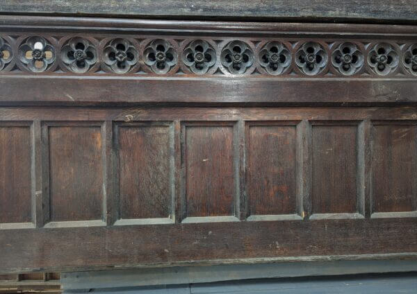 Nearly 9m Top Quality Antique Dark Oak Gothic Fronts Panelling Panels with Quatrefoils