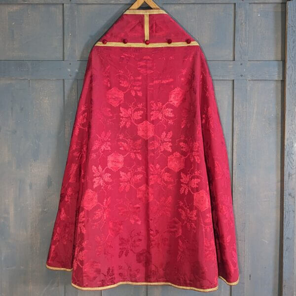 Nice 1920's Vintage Maurice Vanpoulle Gold & Red Damask Cope