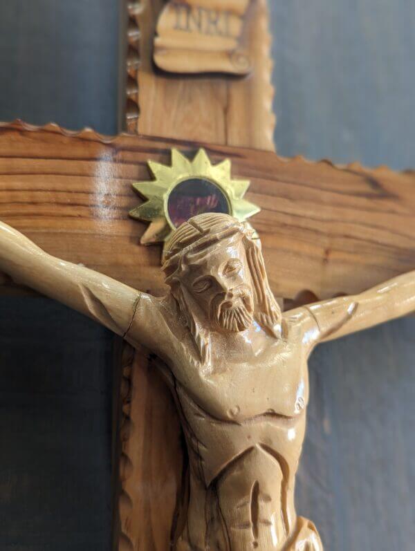 Larger Size Modern Holy Land Olive Wood Souvenir Crucifix with 5 Compartments