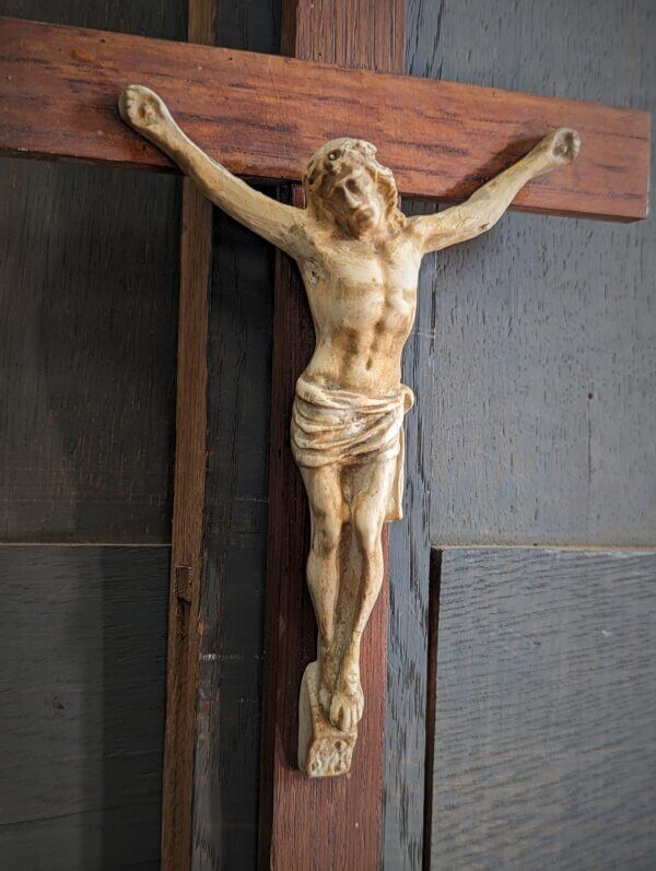 Simple Small 1930's Vintage Oak & White Plaster Wall Crucifix