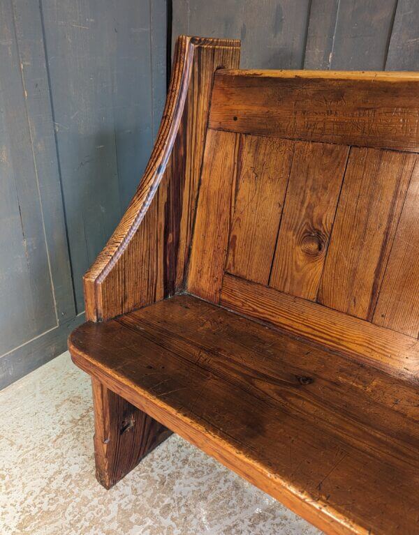 Good Colour Antique Pitch Pine Swept Away Ends Church Chapel Pew Benches from Union Baptist Church High Wycombe