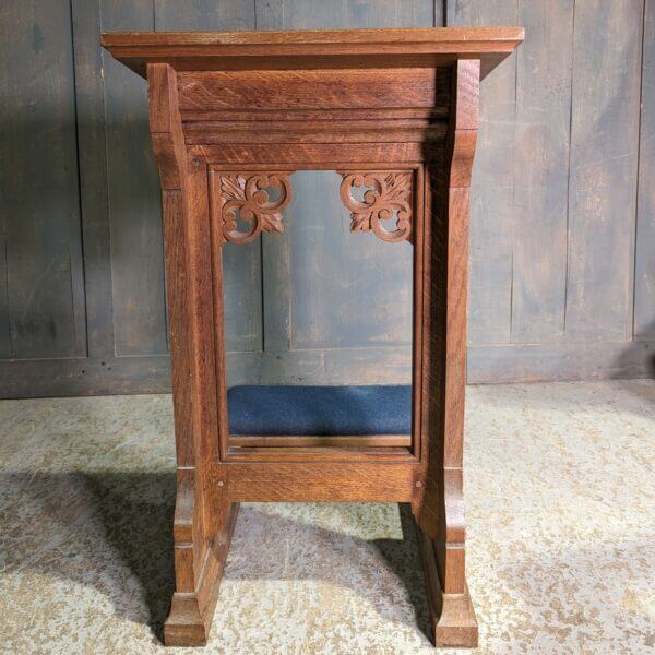 Heavy Good Quality Vintage Oak Prayer Desk Prie Dieu with Foliate Carvings
