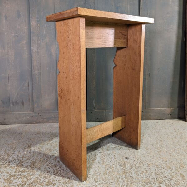 Mid Century Vintage Stylish Oak Church Credence Table Statue Plant Stand