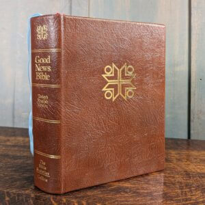 1986 Printing of Large Church Lectern Preaching Goods News Bible in Very Good Condition