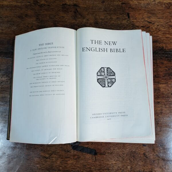 Good Quality Good Condition Morocco Leather Bound 1971 New English Bible