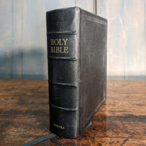 Well Bound Very Good Condition Black Church Lectern Oxford Bible