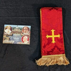 Red & Gold Damask Stole 'House of Vanheems' with Fleury Cross