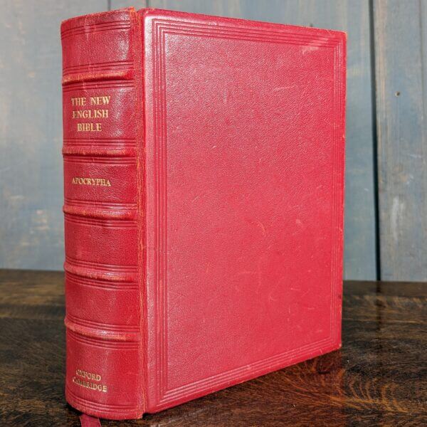 Handsome Red Leather Bound Oxford & Cambridge Lectern Bible with Apocrypha