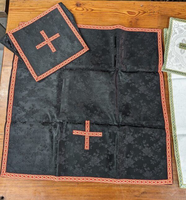 Ecclesiastical Religious Church Vintage Textiles - 3 Burses & Veils in Black White & Green