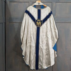 1960's Vintage Vanpoulles Striking Maran Silver & Blue Chasuble with Matching Stole in Very Good Condition