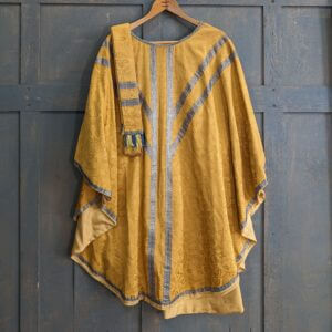 Lovely 1940's Vintage Embroidered Umber & Gold Silk Damask Chasuble with Matching Stole