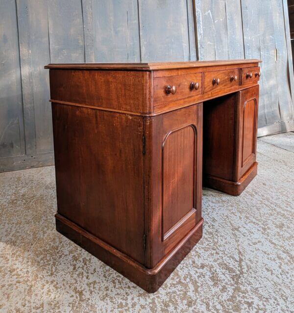 A Small Antique Mahogany Victorian Pedestal Kneehole Desk with Chair