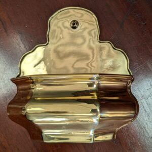 Regency Style Traditional Brass Stoop Piscina Wall Font