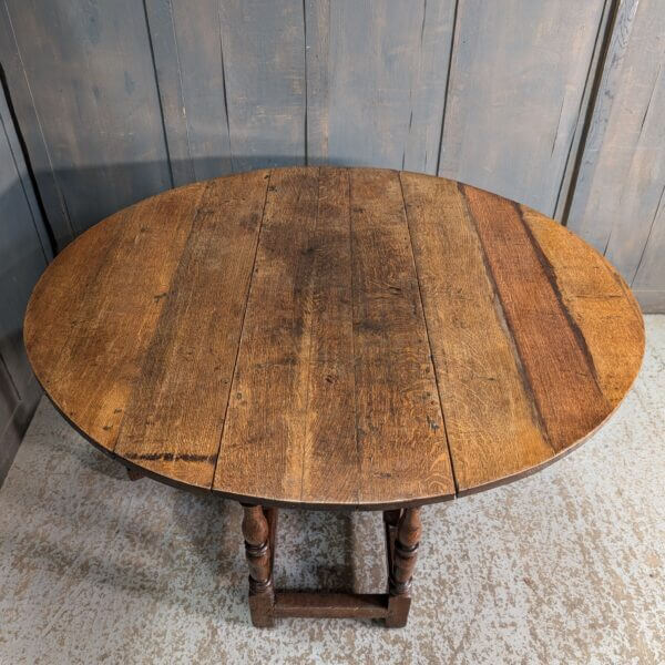 Excellent Colour 18th Century Oak Gateleg Table with Long Drawer