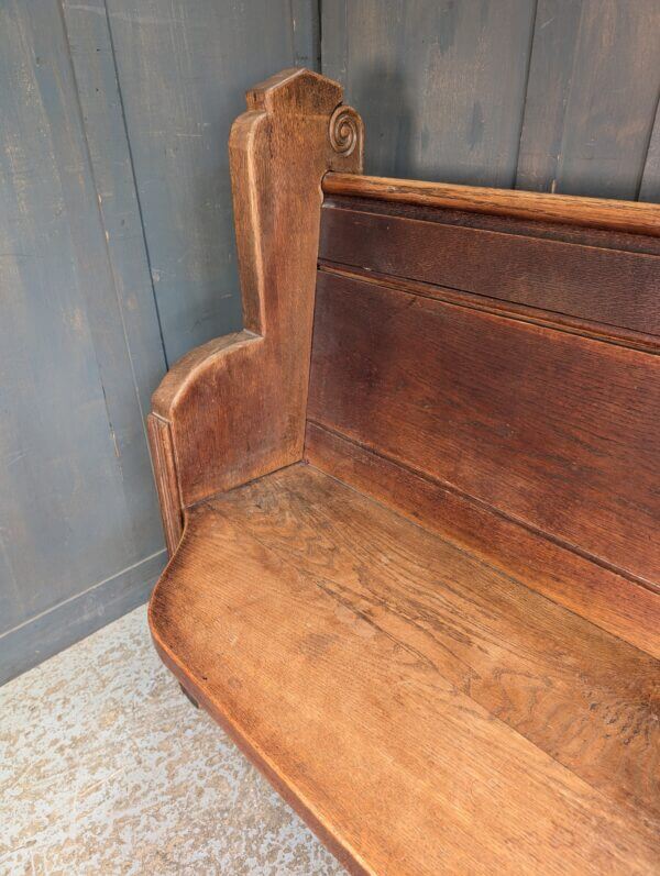 Imposing 1930's Marylebone, London Christian Science Oak Pew Bench with Carved Spirals