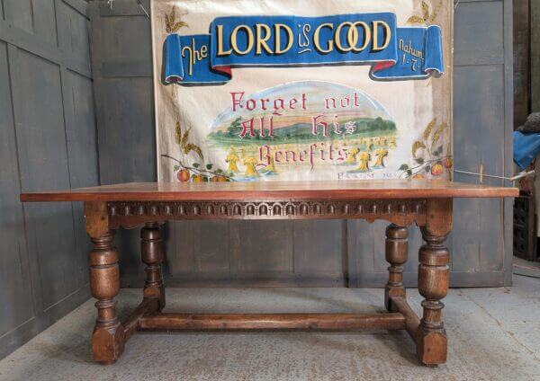 Generous Sized Red Tinged Oak Vintage 17th Century Style Refectory Table with Gadroons