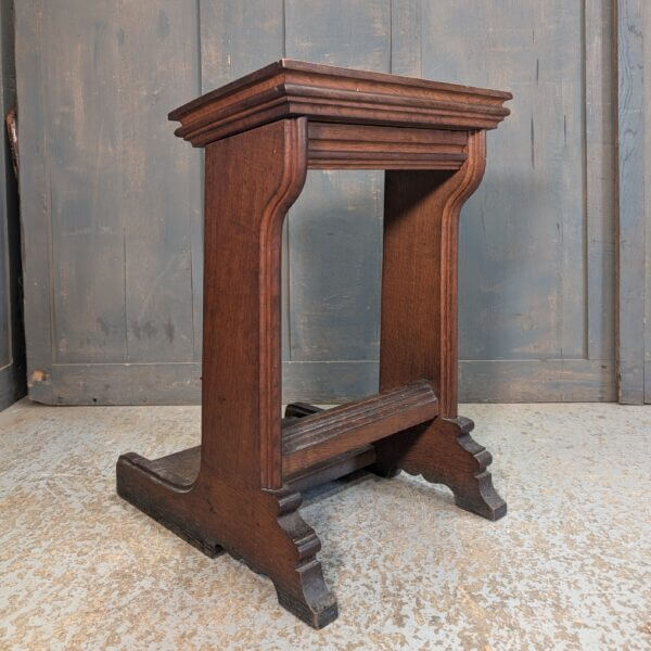 Stocky Low-Rise Heavy Quality Oak 1930's Vintage Prayer Desk Prie-Dieu