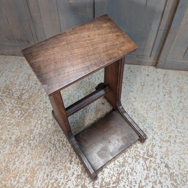 Stocky Low-Rise Heavy Quality Oak 1930's Vintage Prayer Desk Prie-Dieu