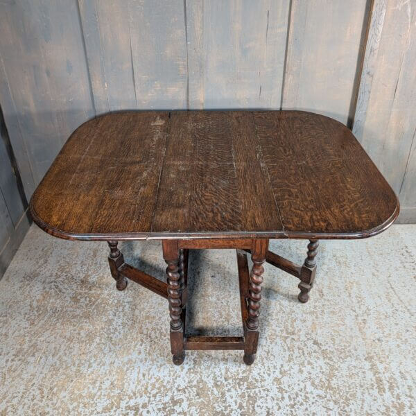 Classic 1930's Vintage Barley Twist Leg Oak Gateleg Table - BARGAIN -