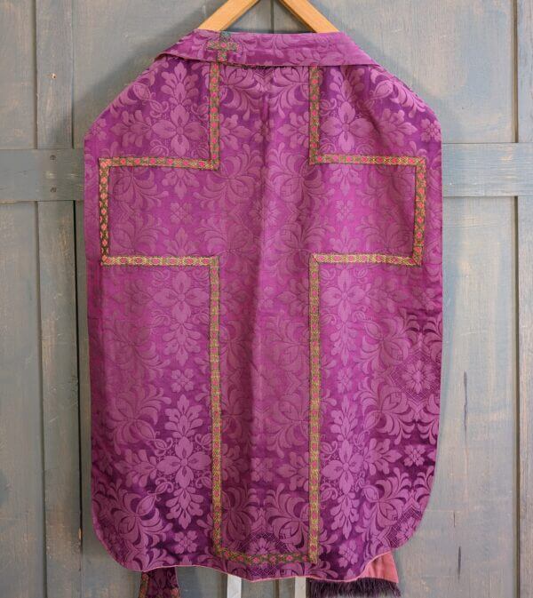 1950's Vintage Unusual Purple Silk with Pink Lining Chasuble with Stole