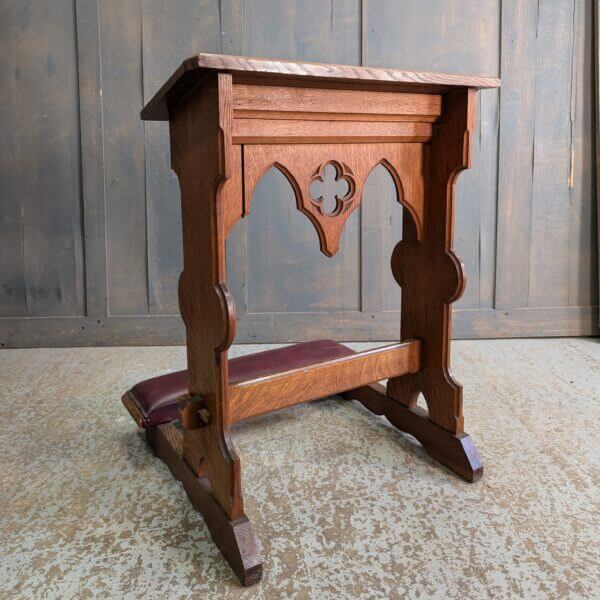 1930's Vintage Oak Gothic Prayer Desk Prie Dieu from Oxford Oratory