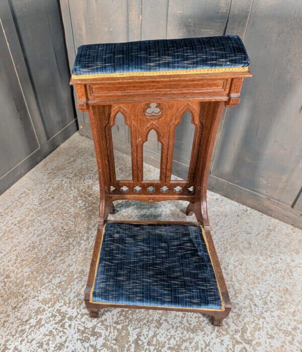 Excellent Quality French Vintage Gothic Prayer Desk Prie Dieu with Storage Under Arm Rest