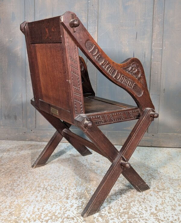 Very Fine Antique Oak Church Glastonbury Chair from Holy Trinity Rugby