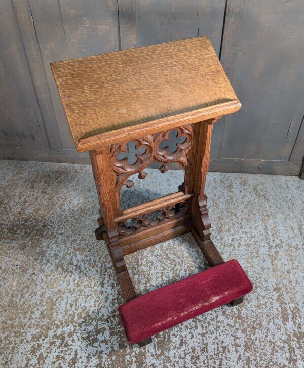 Very Attractive Antique Oak Gothic Prie Dieu Prayer Desk from St Veronica Rossendale