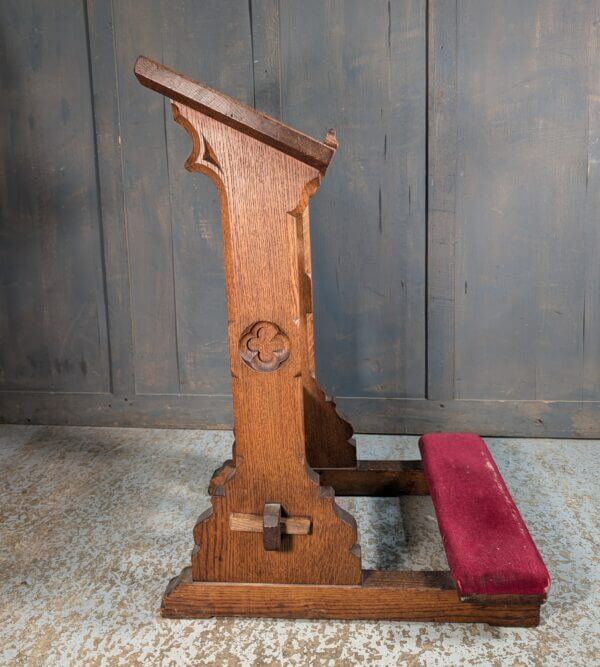 Very Attractive Antique Oak Gothic Prie Dieu Prayer Desk from St Veronica Rossendale