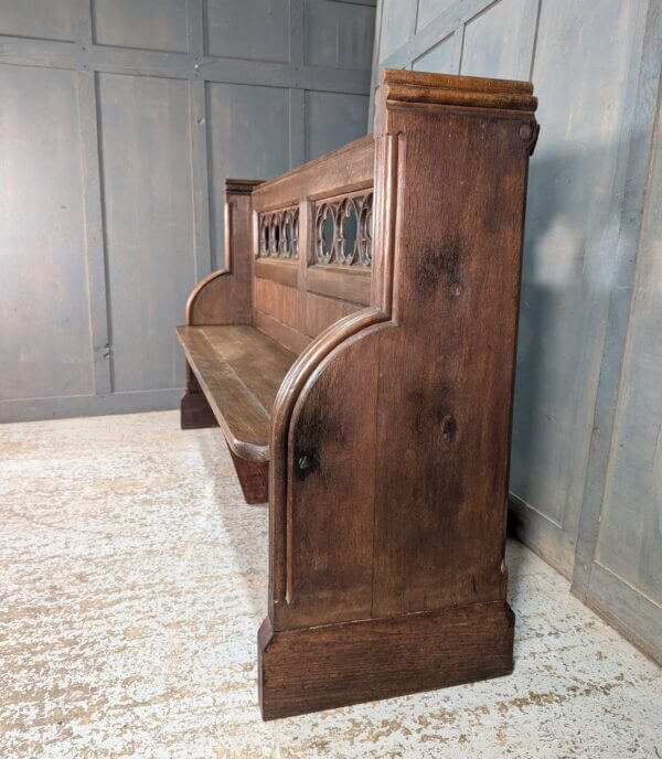 Quietly Imposing Oak Gothic Victorian Choir Pew from Winchester