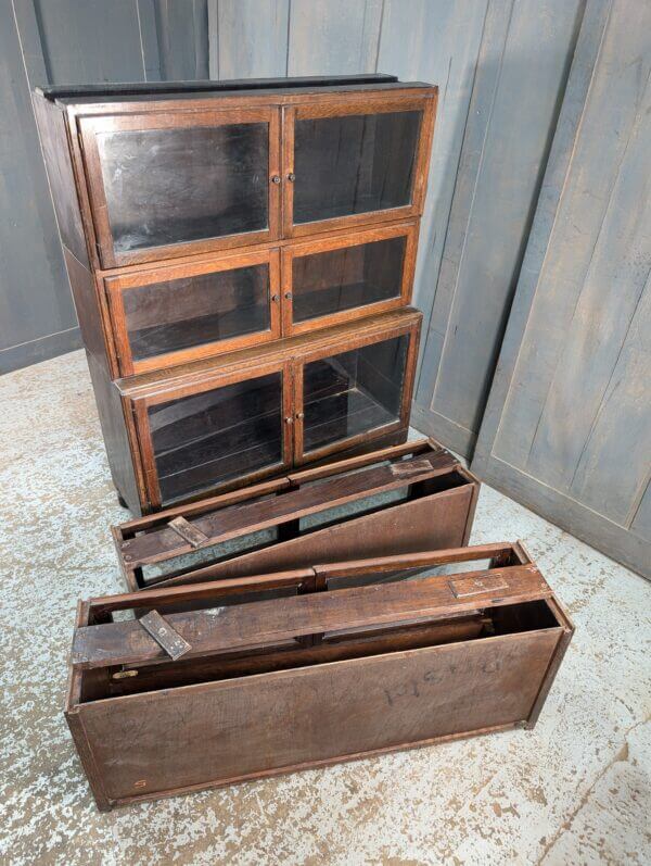 Globe Wernicke Style Modular 1930's Five Storey Minty Glazed Oak Bookcase