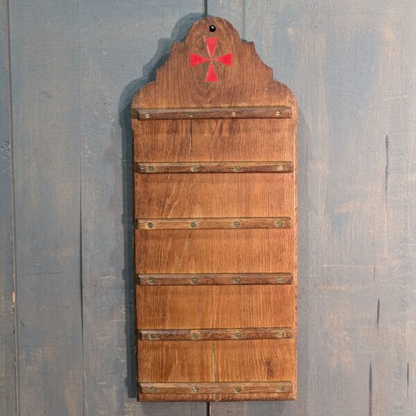 Charming Antique Shaped Oak Five Hymn Board from St Andrews Brentwood