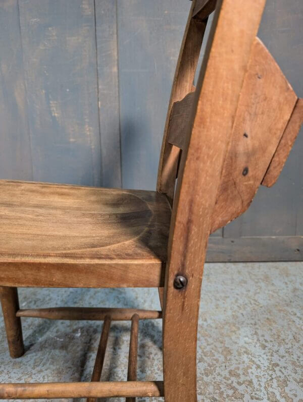 Very Good Colour Medium Brown Ladderback Church Chapel Chairs from St Paul's Tunbridge Wells - Image 3