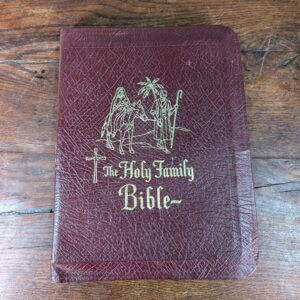 1971 The Holy Family Bible Published in the USA in Leather Gold Edged & in Colour