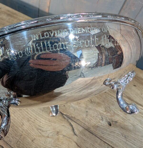 Quality Vintage Silver Plate Memorial Communion Bowl