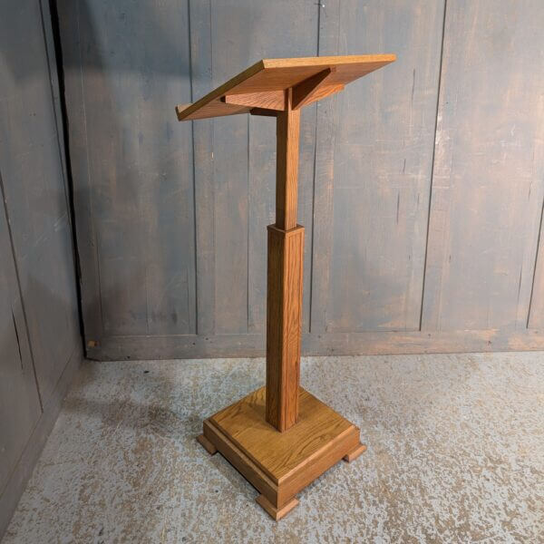 Modern Well Made Solid Oak Adjustable Church Lectern Reading Stand