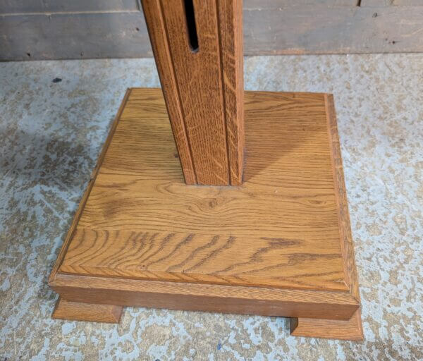 Modern Well Made Solid Oak Adjustable Church Lectern Reading Stand