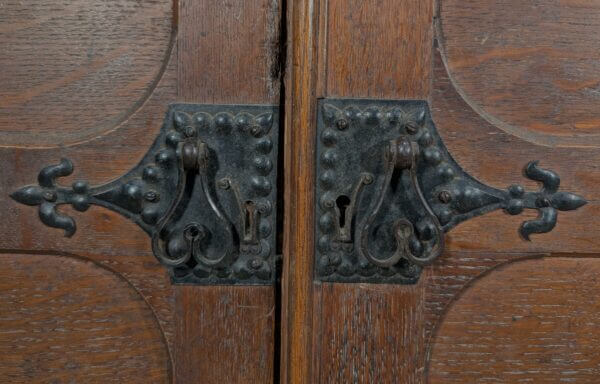 Very Fine Gothic Victorian Oak Smaller Size Vestry Chest with Doors