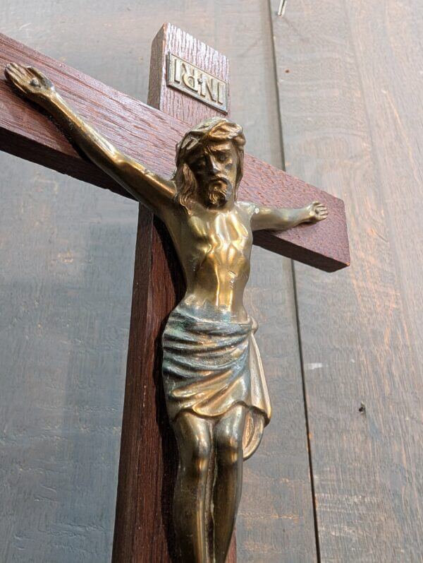 Medium Size Vintage Oak Crucifix with Dull Gold Coloured Figure