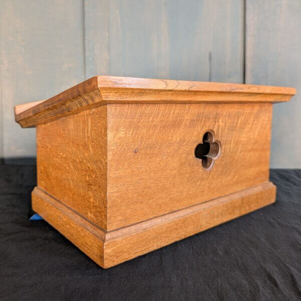 Good Quality Very Solid Oak Table Missal Book Stand