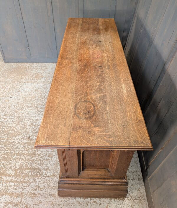 Good Quality 1920's Vintage Oak Gothic Church Altar