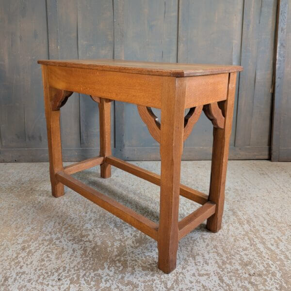 Mid Century Oak Credence Table with Shaped Apron Supports
