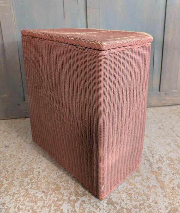 Lloyd Loom 'Lusty' Washing Basket
