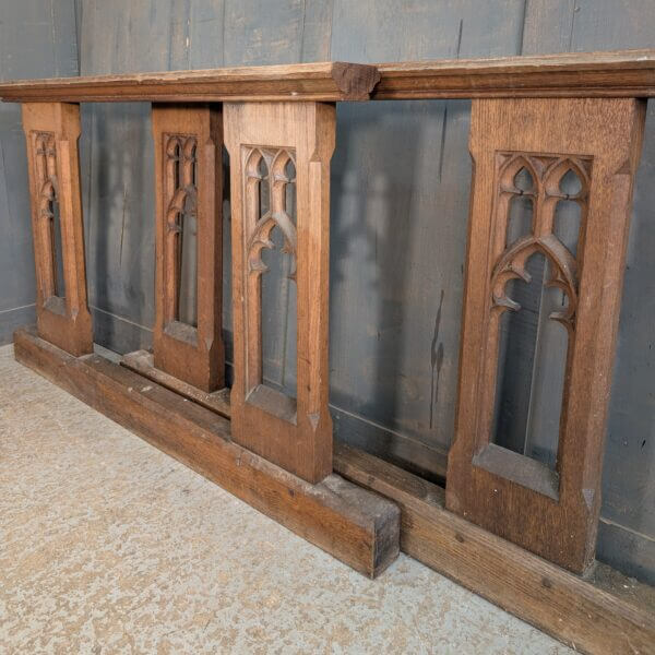 Double Sided Vintage Gothic Oak Short Rails Railings