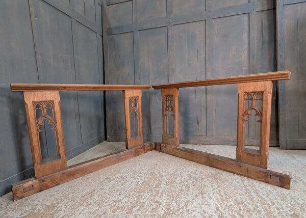 Double Sided Vintage Gothic Oak Short Rails Railings