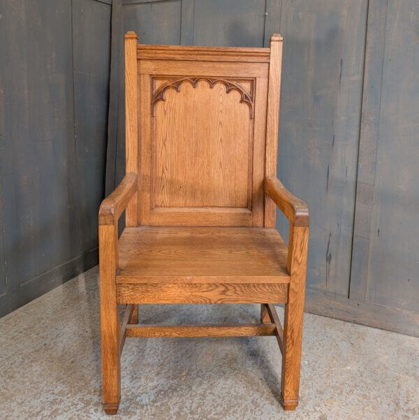 Large Heavy & Sturdy Vintage Pale Oak Clergy Throne Chair