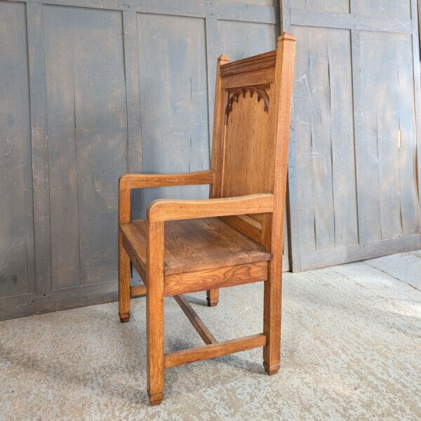 Large Heavy & Sturdy Vintage Pale Oak Clergy Throne Chair