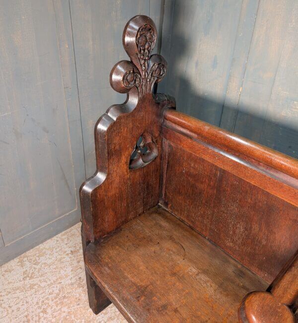 Very Fine Dark Oak Antique Gothic Oak Choir Pew Bench from Winchester