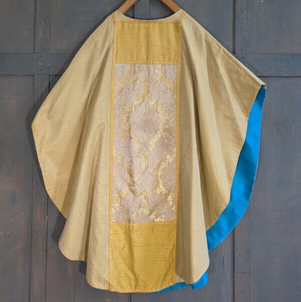 Yellow & Gold Silk Contemporary Chasuble with Blue Lining
